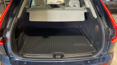 Volvo XC60 2.0 B4D Plus Dark 5dr AWD Geartronic Diesel Estate